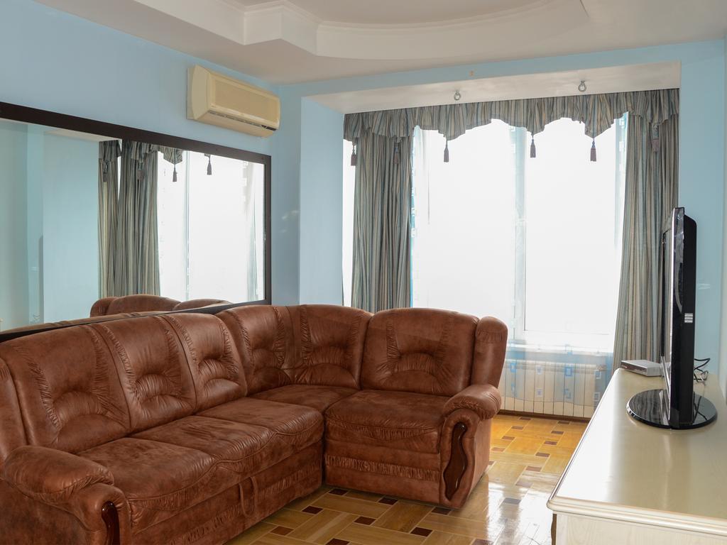 Like Hostel Kijów Zewnętrze zdjęcie
